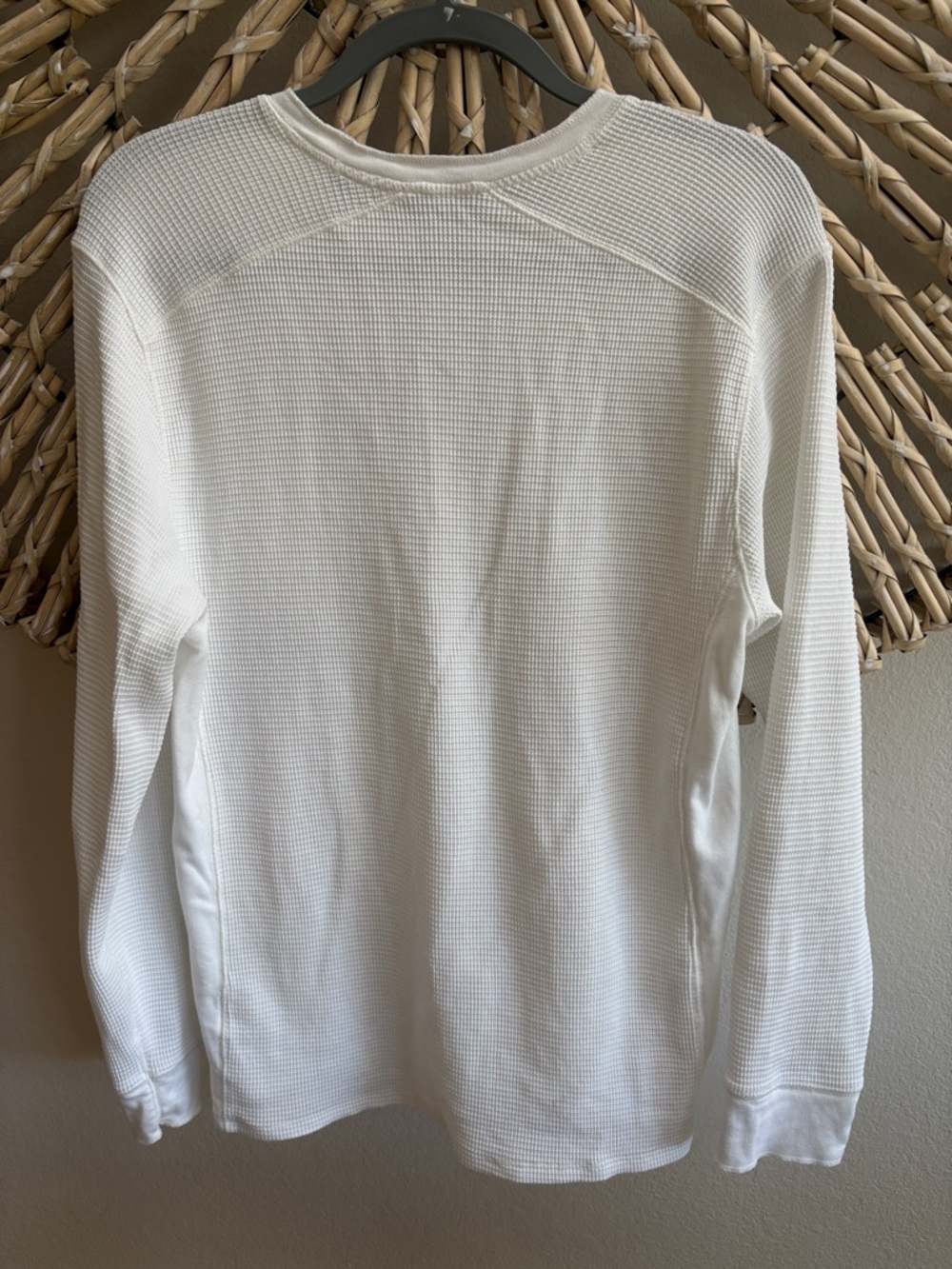 Vince White Waffle Knit Long Sleeve Top Size M Lightweight Crew Neck - Picture 3 of 5
